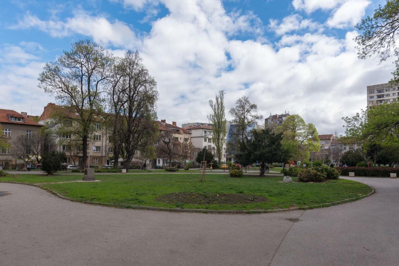 Comfort.Chic.Charming Apt With Terrace Near Ndk Sofia Exterior foto
