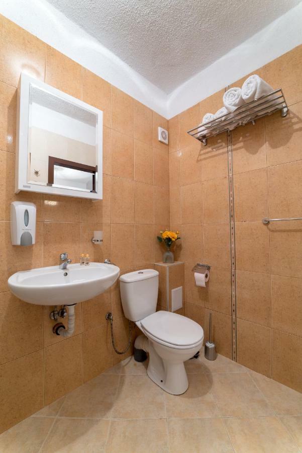 Comfort.Chic.Charming Apt With Terrace Near Ndk Sofia Exterior foto